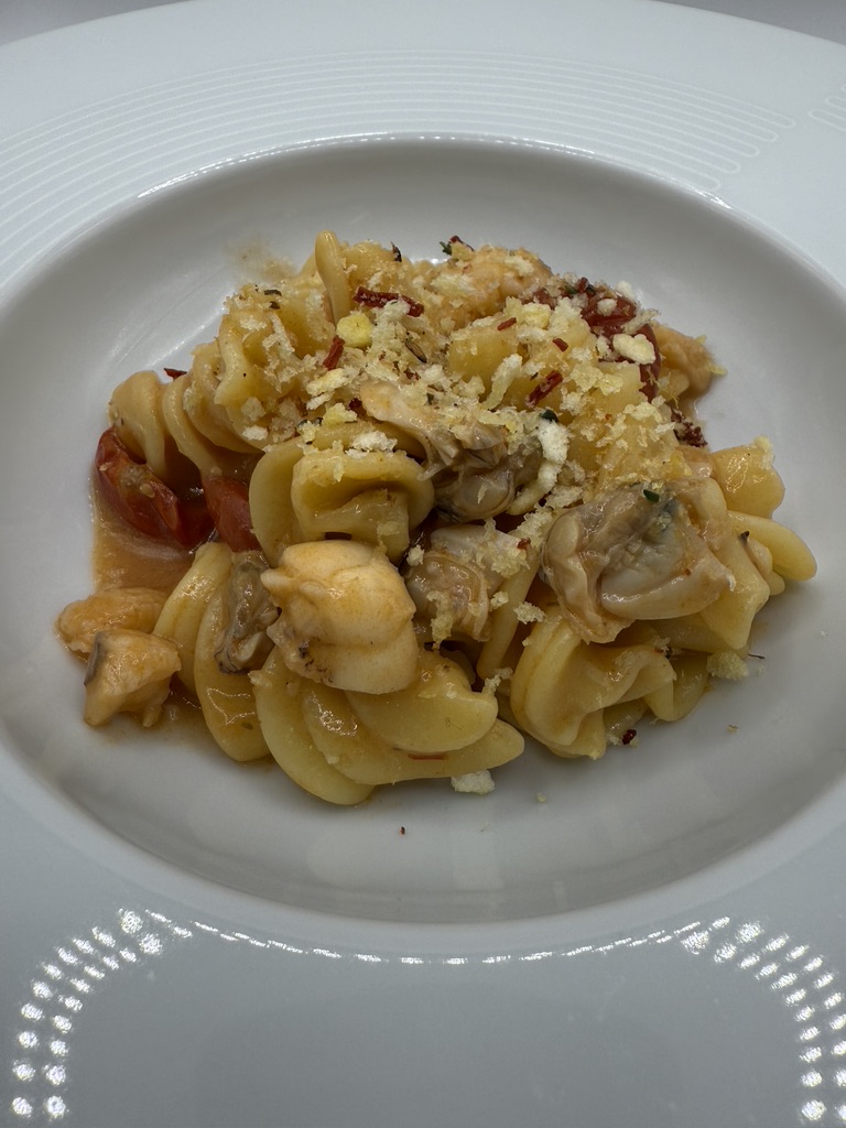 Creazioni culinarie preparate al momento dallo chef al Giardino dei Gelsi